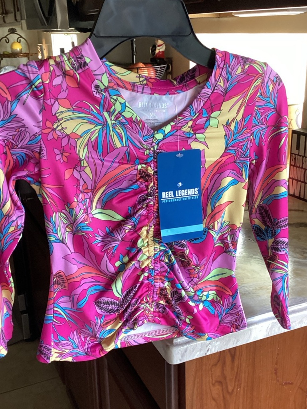 Reel Legends Bright Pink Tropical Ruched Long-Sleeve Swim Top size XS 4/5